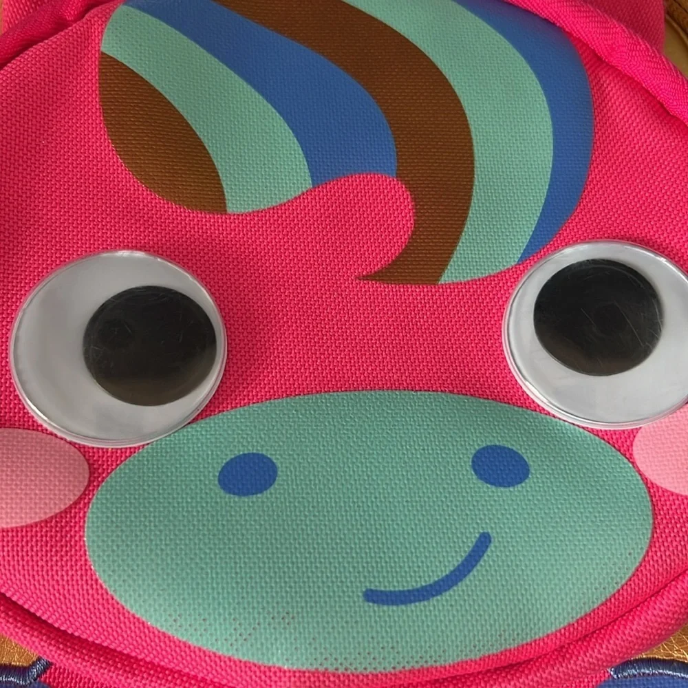 Googly eye unicorn metallic gold like lunchbox